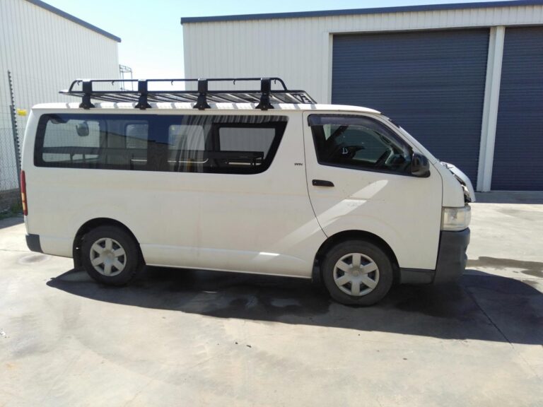 Toyota HiAce van parts from Toyota wreckers